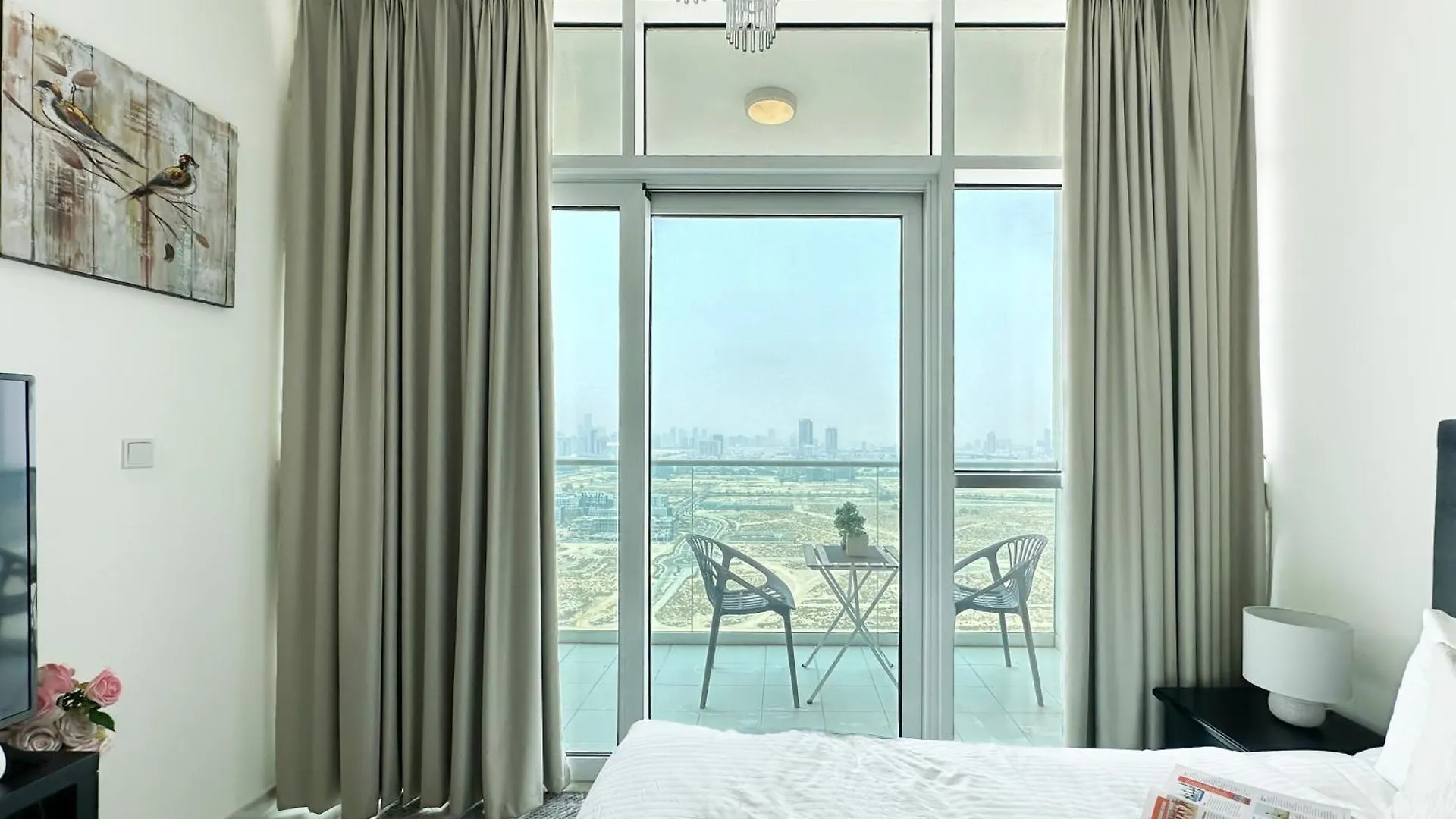 Lägenhet Trophy - Urban Escape Suite Dubai